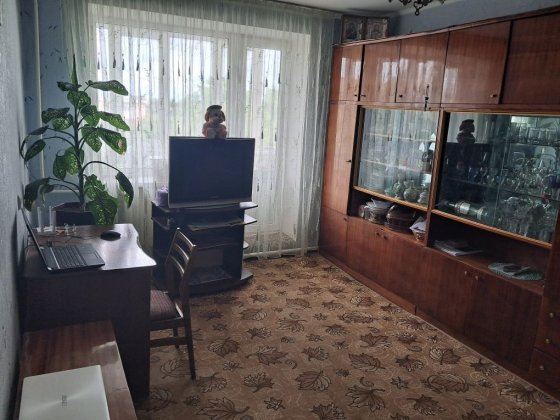 Продам 3 кім. З індив. опал. в центрі міста  ! Конотоп