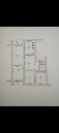 Продам 4х комнатную квартиру с индивидуальным отоплением - фото 1