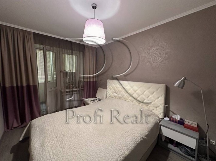 Продаж 3 кімн. квартири за адресою вул. Доківська 9, Коцюбинське - фото 1