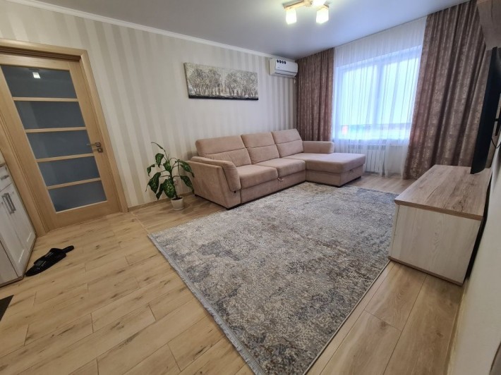 Продам 2-х комнатную квартиру,б-р Краматорский,6 - фото 1