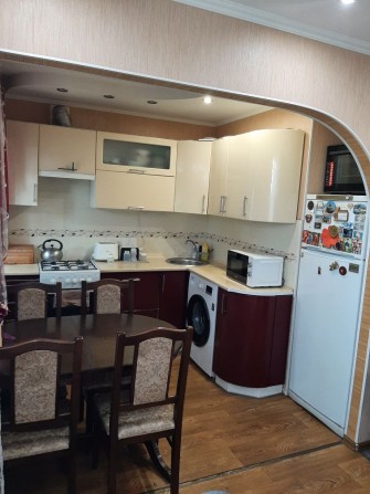 Продам 2 х кімнатну квартиру - фото 1