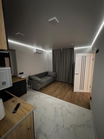 Продам 2-кімнатну квартиру. Вул.Коцюбинського,43. - фото 1