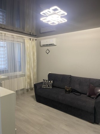 Продам 2-кімнатну квартиру - фото 1