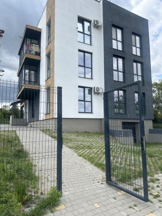 Продам двокімнатну квартиру в м.Острог, можна по є-оселі - фото 1