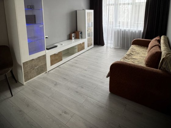 !!Найдешевша квартира з ремонтом!! в ціну бетону! автономне опалення!! Звягель