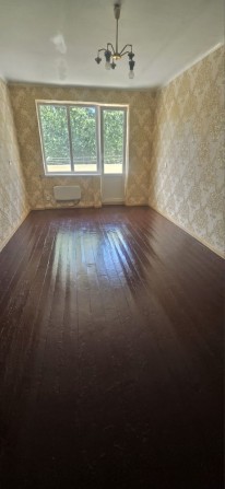 Продаж квартири другий поверх - фото 1