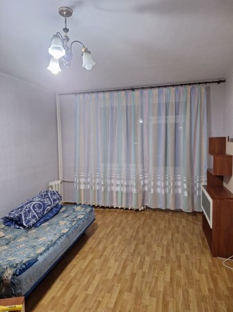 Продаж 1 кімнатної квартири у Звягелі ( Болгарбуд) - фото 1