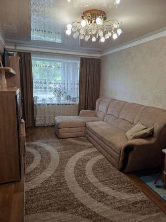Продам 2-х кімнатну квартиру - фото 1