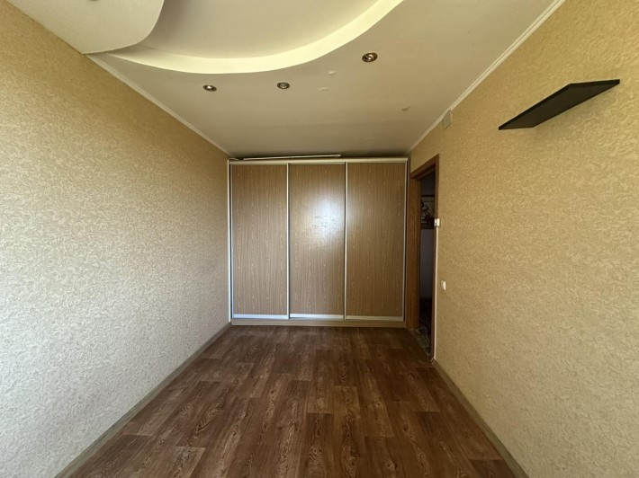 Продам 3х комнатную квартиру - фото 1