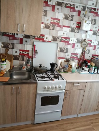 АН продає 2во кімнатну 40років "Доманський" 1/5 пряма,м/п балкон... - фото 1