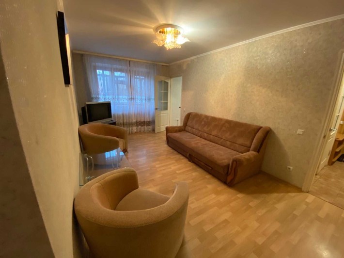 Продам 3-кімнатну квартиру, вул. Ярмаркова, 41 - фото 1