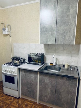 Продам 1-кім квартиру центр - фото 1