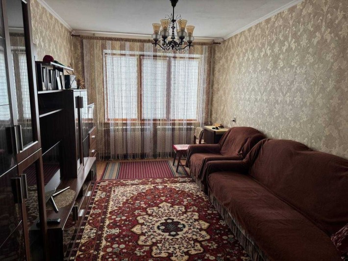 Продаж 3-кімнатної квартири з меблями та технікою - фото 1