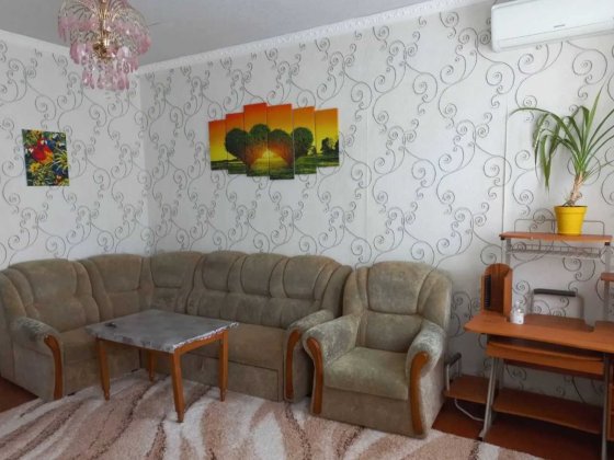 Продажа 4-х комнатной квартиры район ЖД Вокзала Славянск