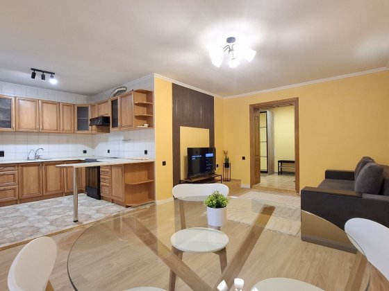 Простора 3-Кімнатна Квартира в Трускавці на вул. Стуса Трускавец