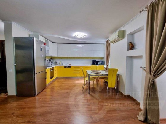 3к квартира біля Дніпра! Ремонт, меблі , охорона, м.Українка Новая Украинка