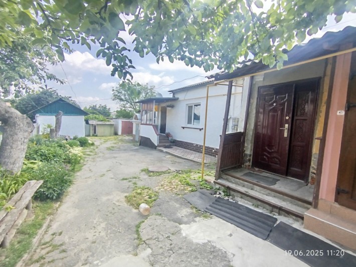 Продається 2х кімнатна квартира 37м². Центр - фото 1