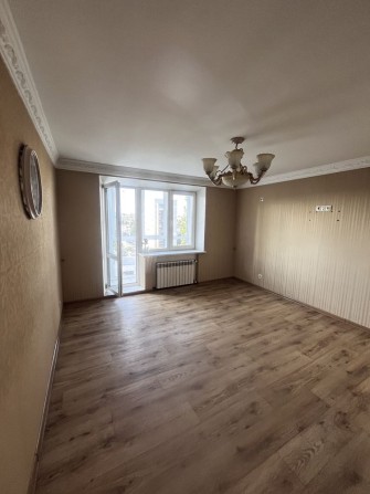 Продаж трикімнатної квартири - фото 1