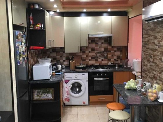 Продажа 2-х комнатной квартиры. Центр города 