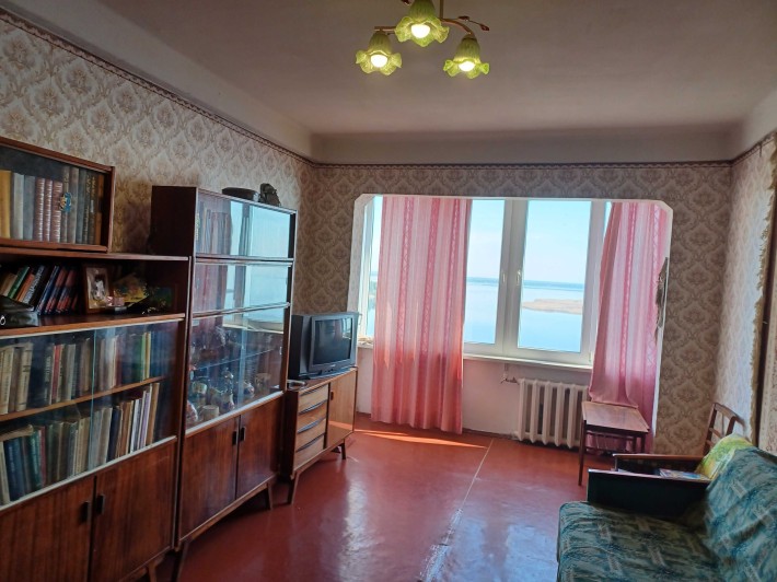Продажа видовой просторной квартиры 88м. - фото 1