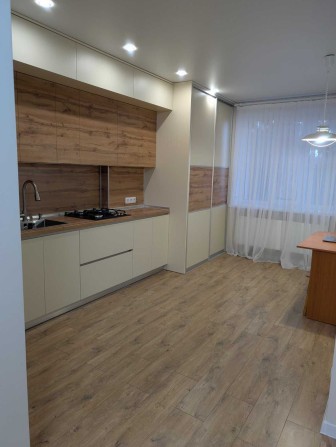 Продаж ексклюзивної 1 кімнатної квартири, Озерна, ЖК від "Рауш" - фото 1