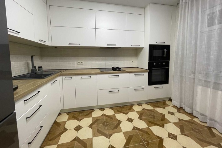 Продаж 2к квартири з ремонтом на Дубово - фото 1
