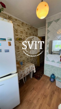 Продам 2 к.кв у центрі міста Чугуїв. - фото 1