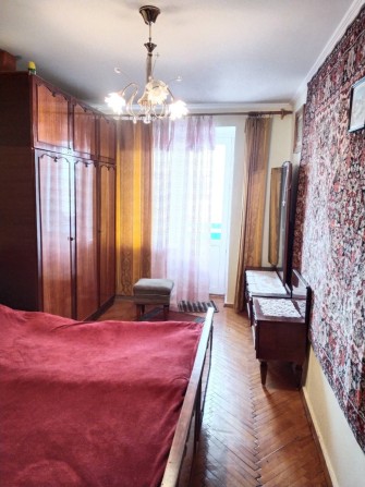 Продам трикімнатну квартиру в районі 11-12 школи - фото 1