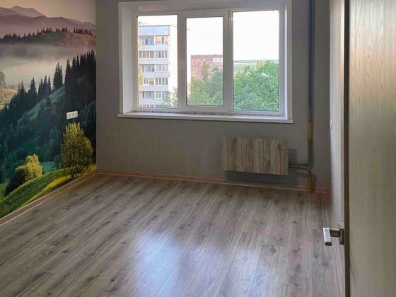 Продається 3- х кімнатна квартира Южноукраинск