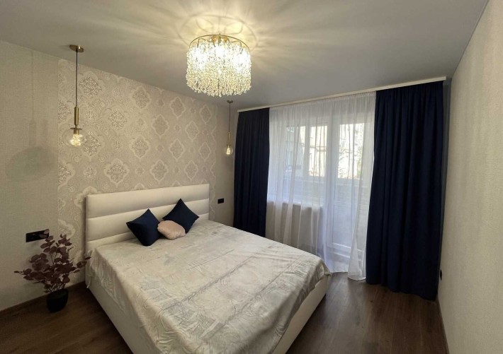38518 продаж 3 кімнатної квартири на Озерній - фото 1