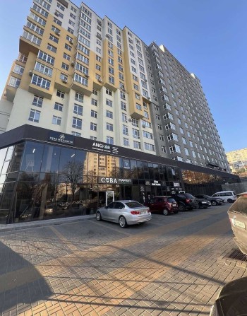 Продаж 1-кімнатної квартири в ЖК "Свобода", район Виставка  38382 YAN - фото 1