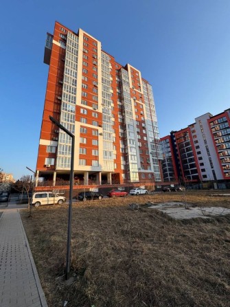 Продаж 2 к квартири в центрі міста - фото 1