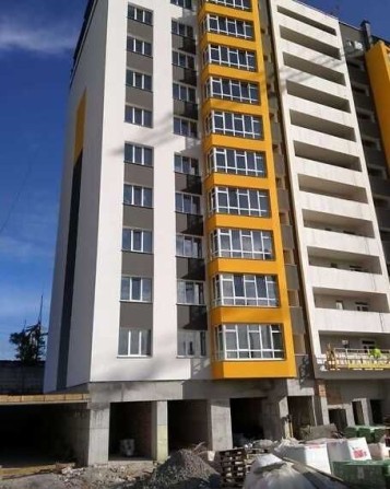1к.квартира Виставка (Рауш) Проспект-Миру- вул. Бандери - фото 1