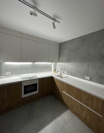 Продаж 2к квартири з якісним дизайнерським ремонтом Озерна ЖК Парфенон - фото 1