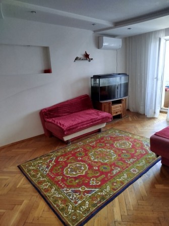 продам квартиру 3 кімнатну - фото 1