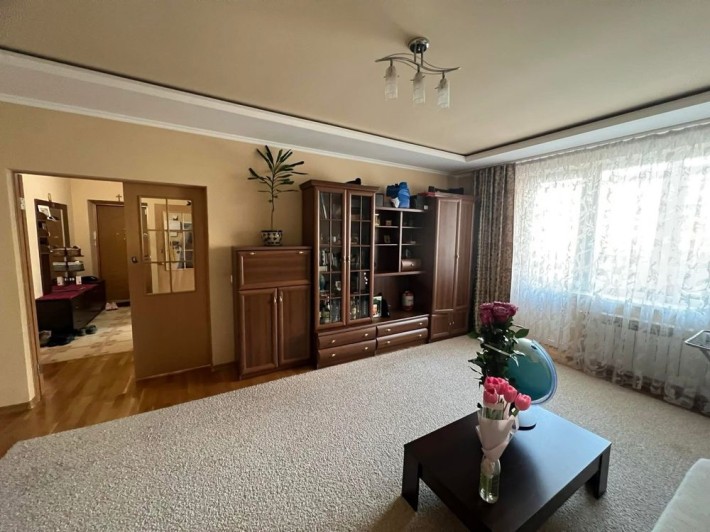 Продаж 3-кімнатної квартири в мкрн. Минай, Ужгород - фото 1