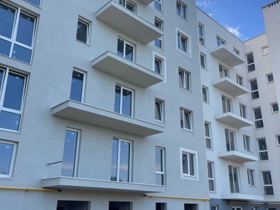 Простора трьох кімнатна квартира в ЖК Краківській. Волчинец