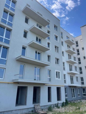 Простора трьох кімнатна квартира в ЖК Краківській. - фото 1