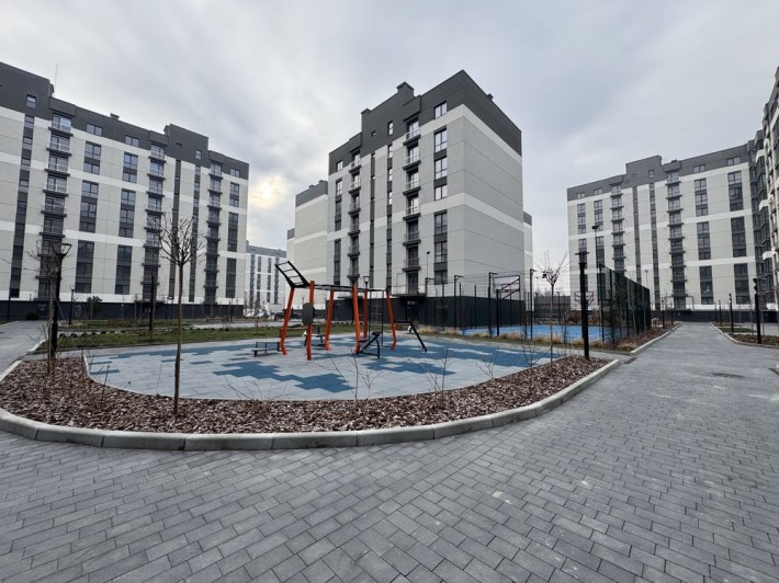 Продаю Простору 2К Квартиру В новому ЖК - фото 1