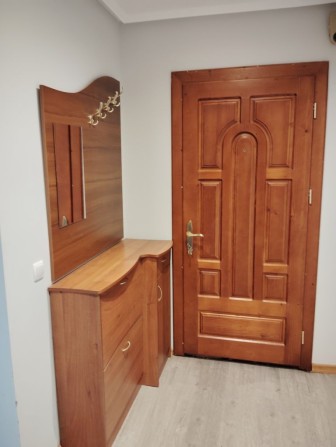 Терміново продається трьох кімнатна квартира - фото 1