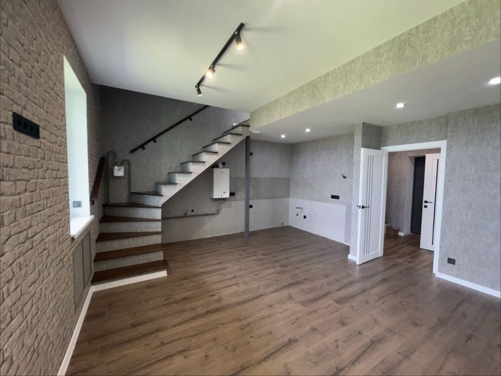 Продам 2х кімнатну квартиру Гатне, Чабани - фото 1