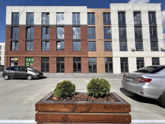 Велика квартира 55 м² із вітальнею та кухнею-їдальнею ЖК Sanville Park Святопетровское