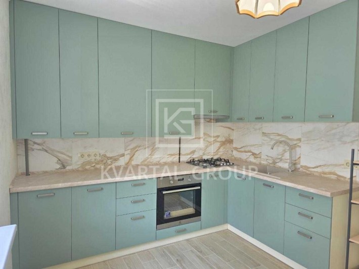 Продам 2к квартиру з ремонтом меблями та технікою! - фото 1