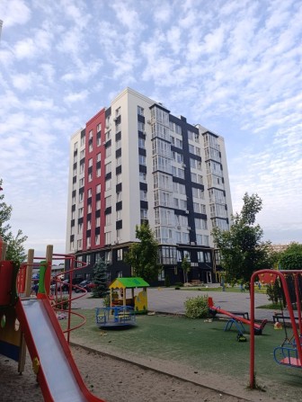 1-кімнатна квартира з видом на озеро! 7 поверх, 35,5 м². ЖК Рідний - фото 1