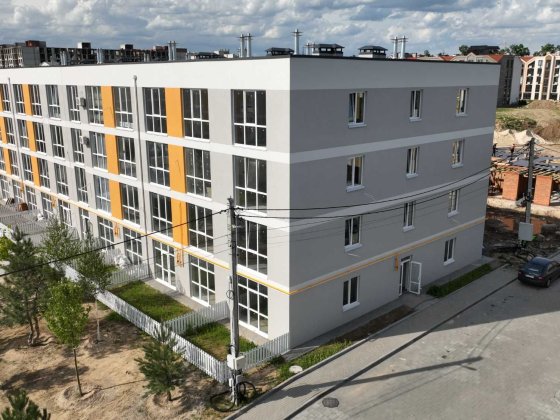Компактна і світла квартира! 31,6 м² закритий комплекс "Sanville Park" Святопетровское