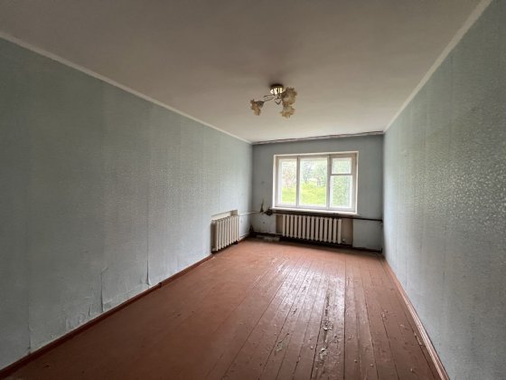 Продам хорошу 2х кімнатну квартиру з індивідуальним опаленням в місті Узин