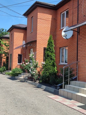 Продаж квартири в Танхаусі. Бородянка. - фото 1
