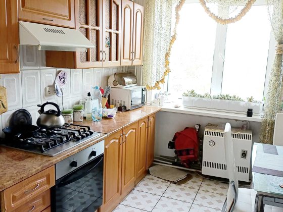 Продам 3-ком квартиру пгт. Немешаево ул. Чкалова, общ. 67 м2, этаж 5/5 Немешаево