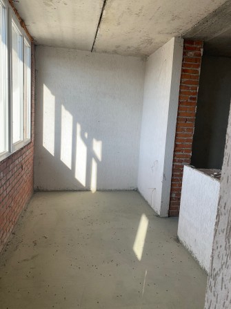 Розкішна квартира у зданій новобудові - фото 1