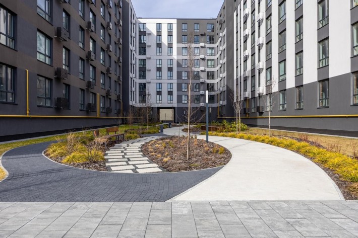 Продаж квартири у заселеній новобудові - фото 1